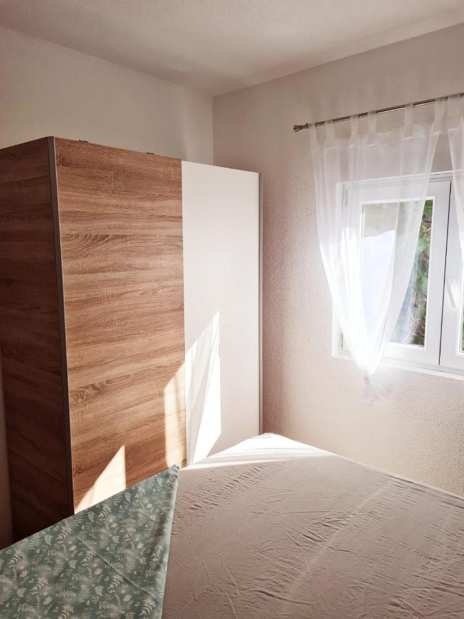 טרוגיר Apartment Planikovica מראה חיצוני תמונה