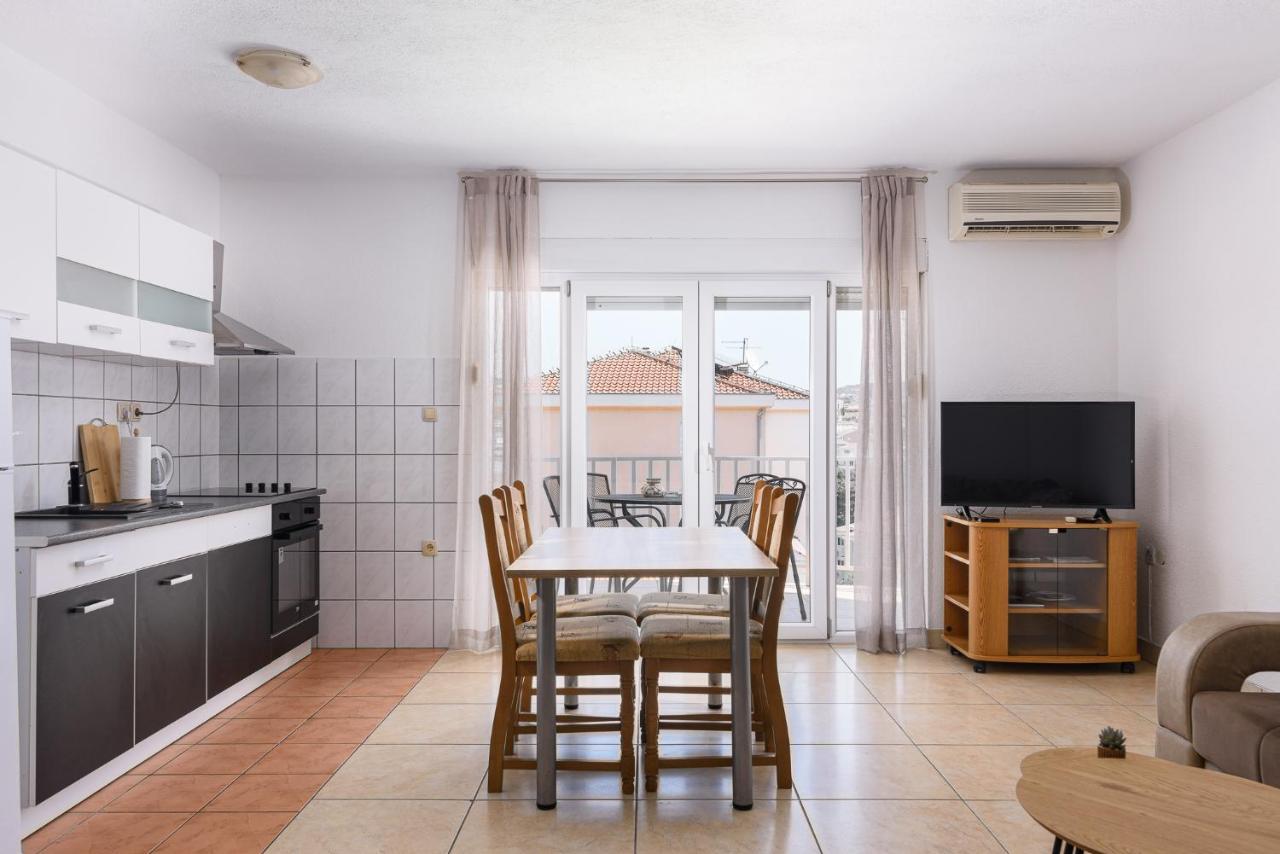 טרוגיר Apartment Planikovica מראה חיצוני תמונה