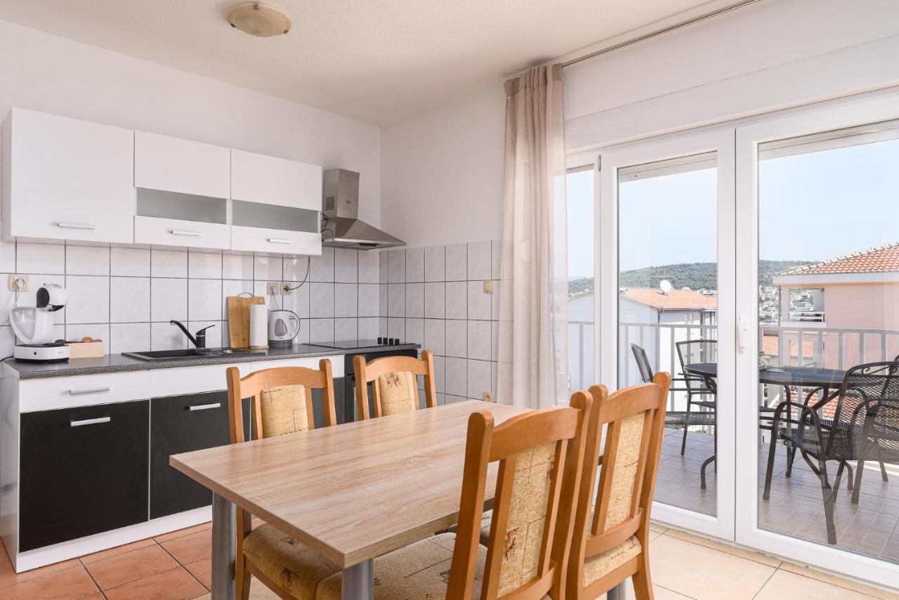 טרוגיר Apartment Planikovica מראה חיצוני תמונה