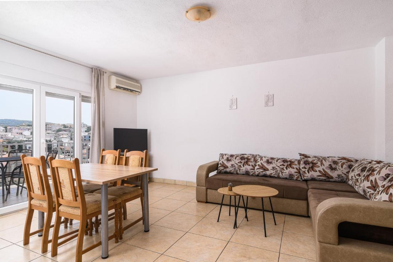 טרוגיר Apartment Planikovica מראה חיצוני תמונה